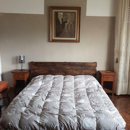 Emanuela Apartment Умбертиде Екстериор снимка